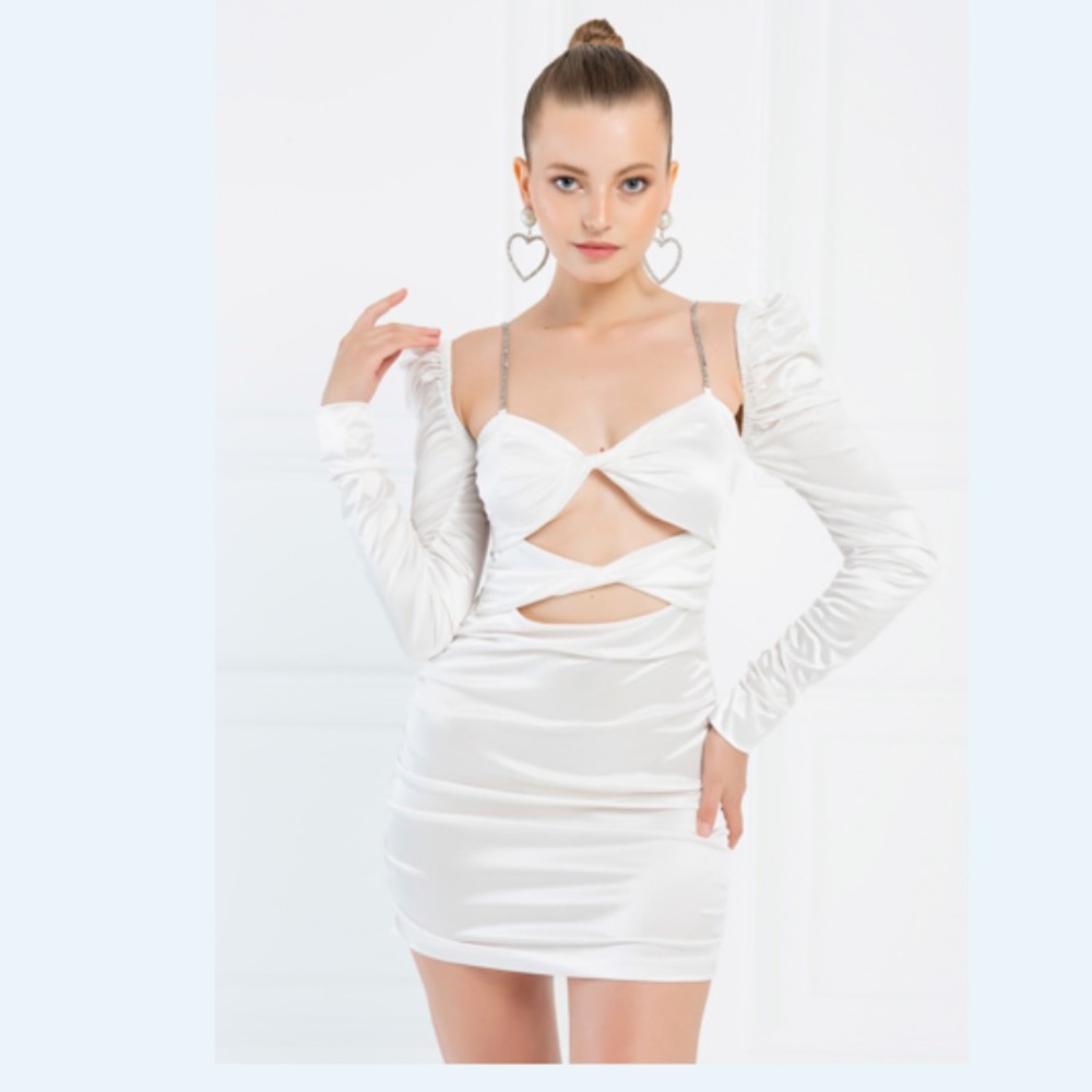 Kikiriki white cut out dress. Size small.